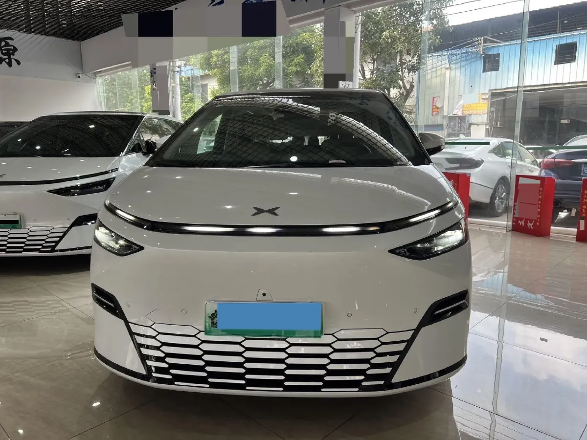 2025 Xpeng X9 BEV,autocango,china used car exporter,china ev exporter,chinese used car exporter,chinese used ev exporter