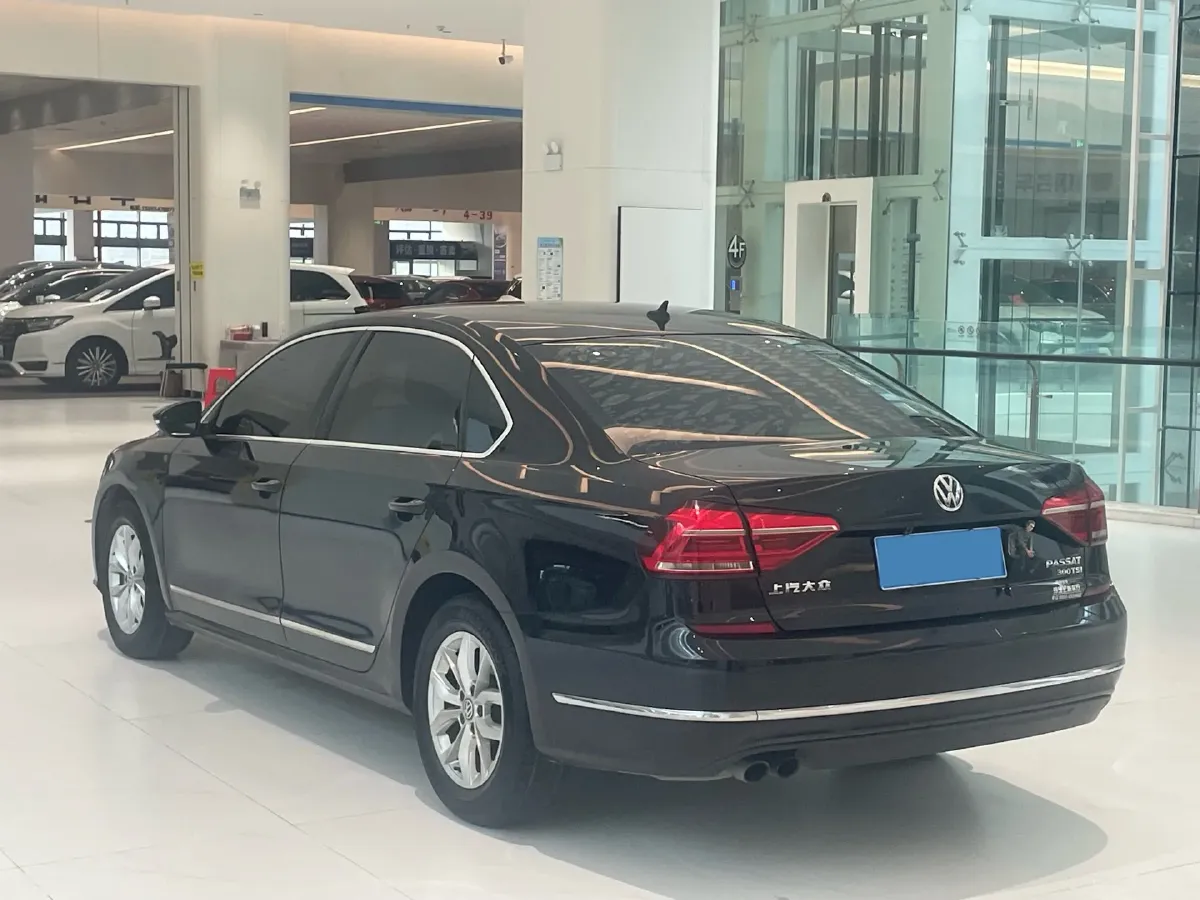 2015 Volkswagen Passat 1.8T 160HP L4 6AT,autocango,china used car exporter,china ev exporter,chinese used car exporter,chinese used ev exporter