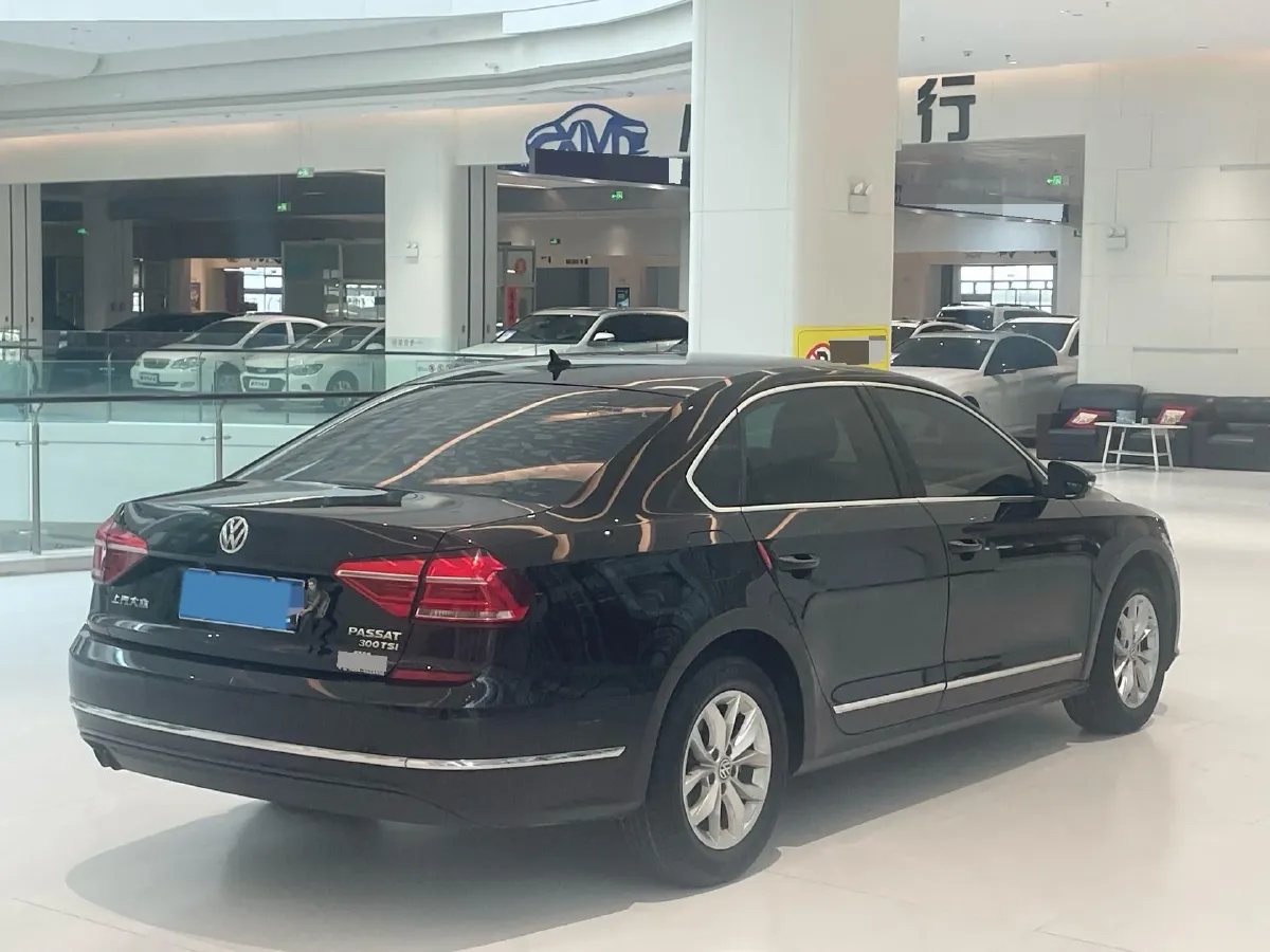 2015 Volkswagen Passat 1.8T 160HP L4 6AT,autocango,china used car exporter,china ev exporter,chinese used car exporter,chinese used ev exporter