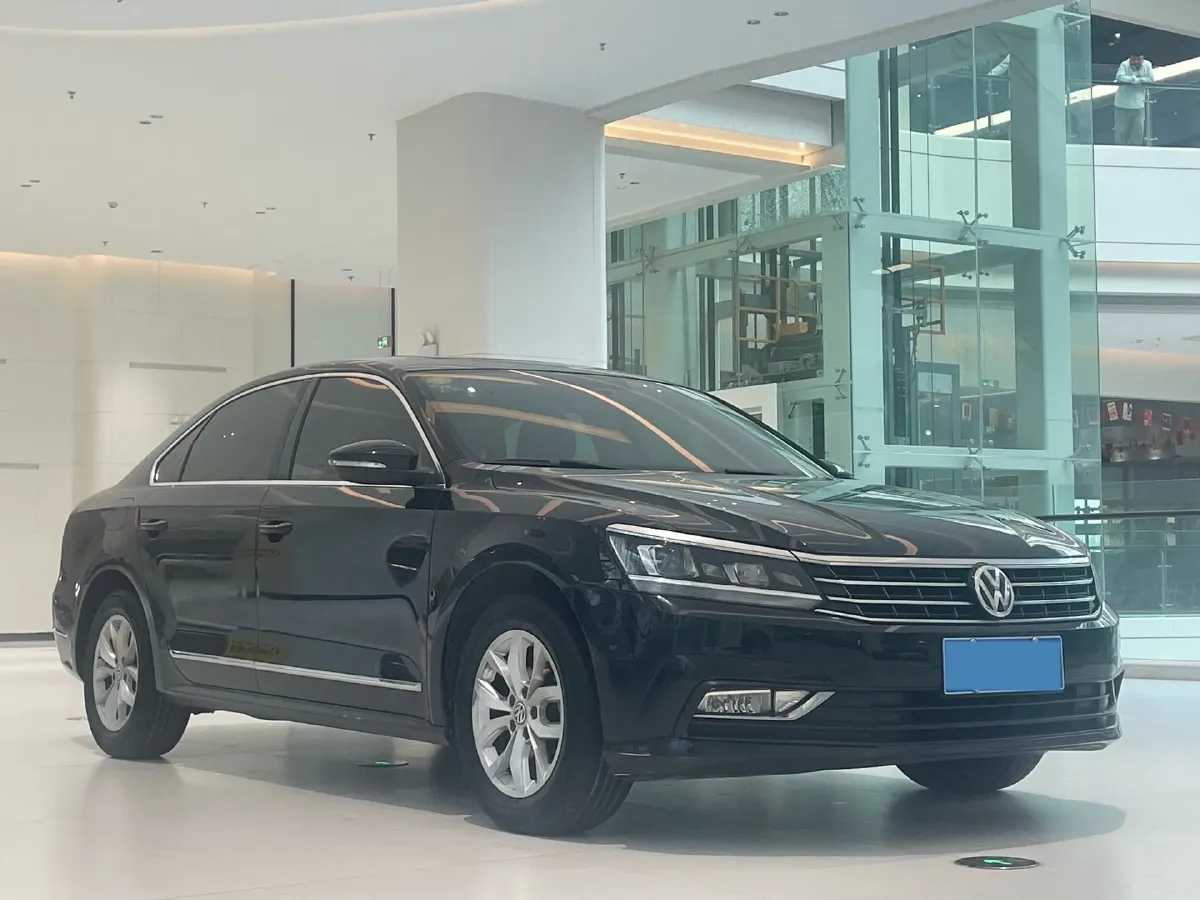 2015 Volkswagen Passat 1.8T 160HP L4 6AT,autocango,china used car exporter,china ev exporter,chinese used car exporter,chinese used ev exporter