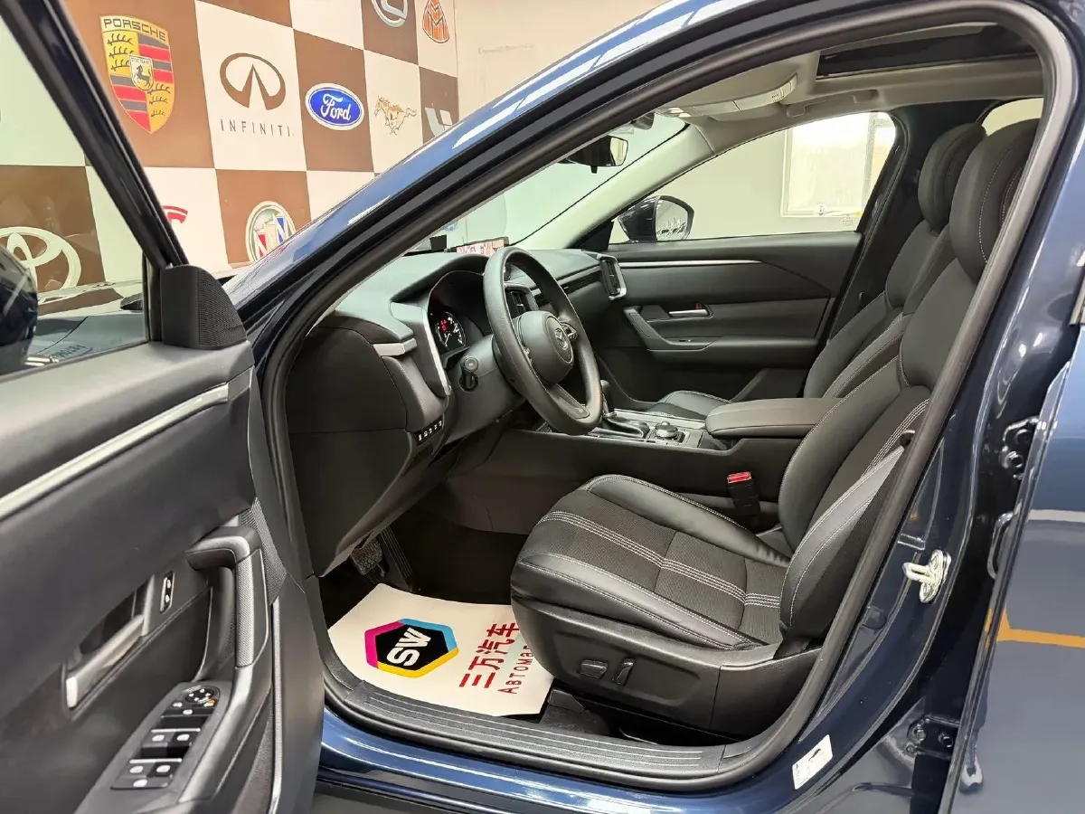 2023 Mazda CX-50 2.0L 155HP L4 6AT,autocango,china used car exporter,china ev exporter,chinese used car exporter,chinese used ev exporter