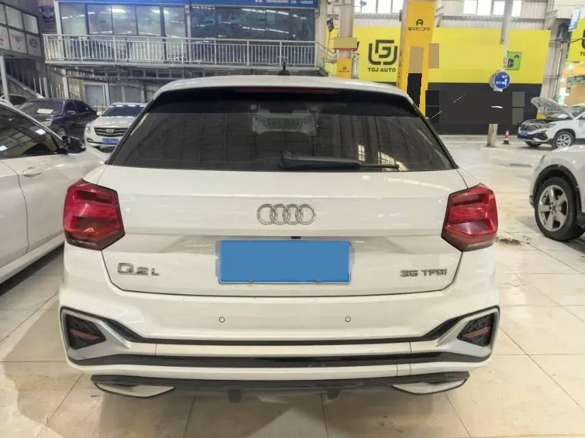 2022 Audi Q2L 1.4T 150HP L4 7DCT,autocango,china used car exporter,china ev exporter,chinese used car exporter,chinese used ev exporter