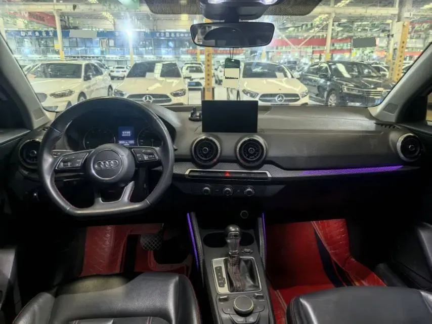 2022 Audi Q2L 1.4T 150HP L4 7DCT,autocango,china used car exporter,china ev exporter,chinese used car exporter,chinese used ev exporter