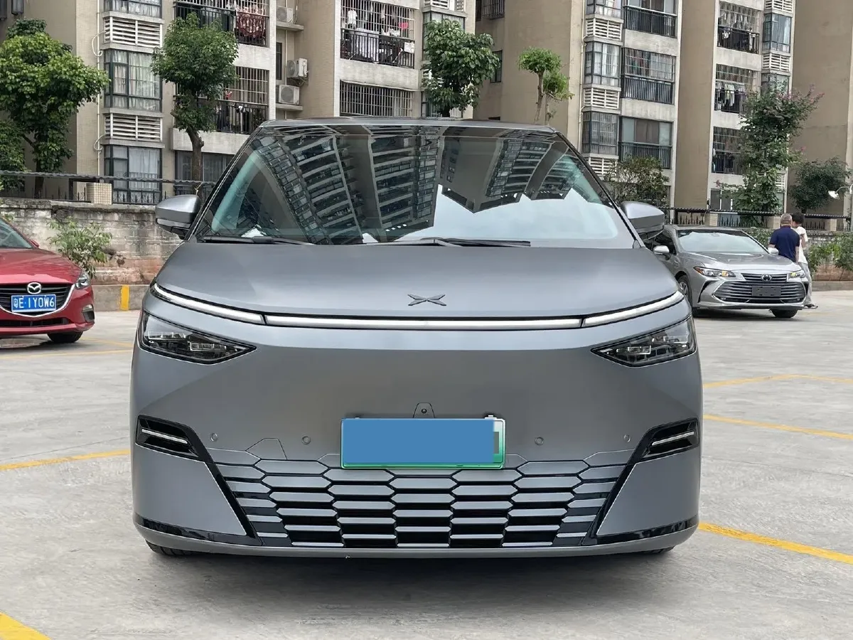 2025 Xpeng X9 BEV,autocango,china used car exporter,china ev exporter,chinese used car exporter,chinese used ev exporter