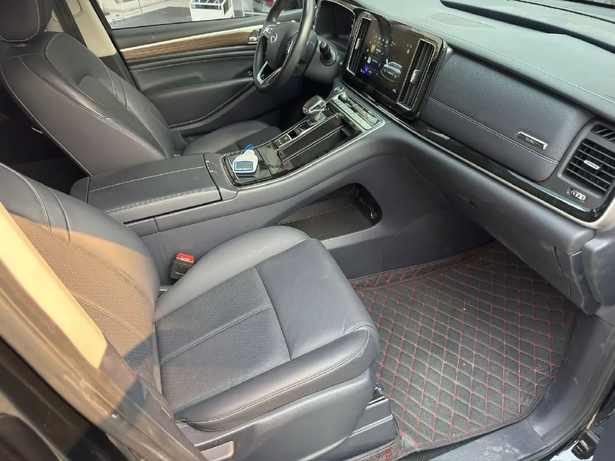 2021 GAC Trumpchi M8 2.0T 252HP L4 8AT,autocango,china used car exporter,china ev exporter,chinese used car exporter,chinese used ev exporter