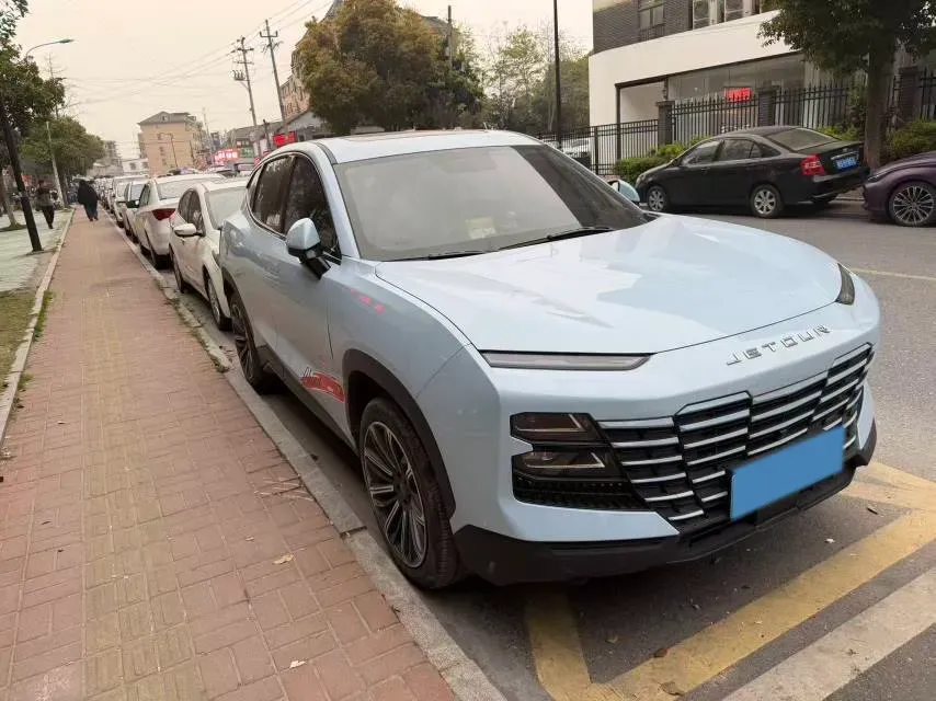 2022 Jetour DASHING i-DM 1.5T 156HP L4 3DHT PHEV 19.27KWH,autocango,china used car exporter,china ev exporter,chinese used car exporter,chinese used ev exporter