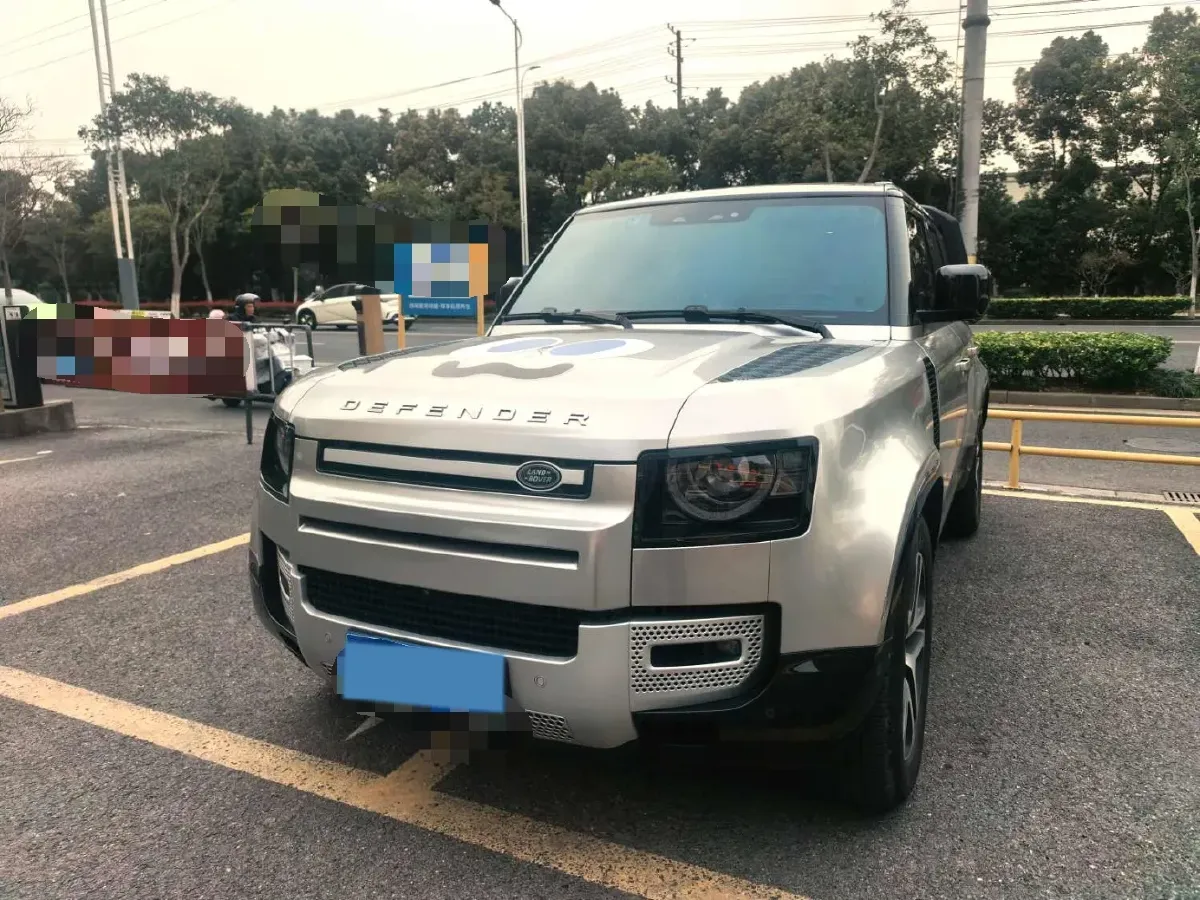 2024 Land Rover Defender 3.0T 400HP L6 8AT,autocango,china used car exporter,china ev exporter,chinese used car exporter,chinese used ev exporter