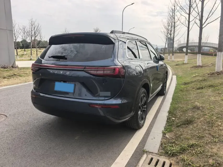 2024 AITO AITO M7 1.5T 152HP L4 REEV 42KWH,autocango,china used car exporter,china ev exporter,chinese used car exporter,chinese used ev exporter