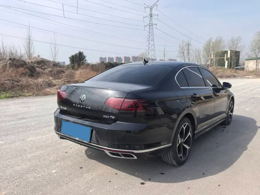 2023 Volkswagen Magotan 2.0T 186HP L4 7DCT,autocango,china used car exporter,china ev exporter,chinese used car exporter,chinese used ev exporter