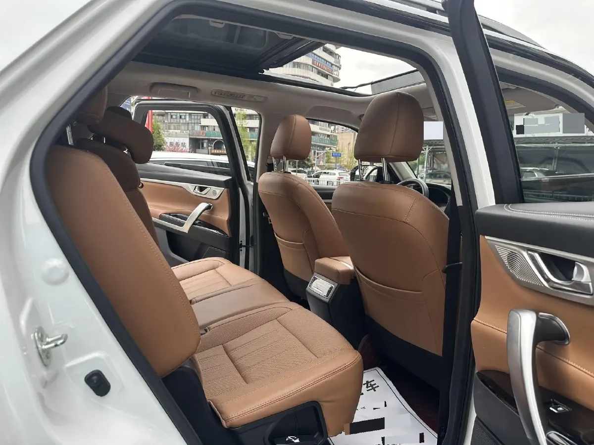 2021 ChangAn CS95 2.0T 233HP L4 6AT,autocango,china used car exporter,china ev exporter,chinese used car exporter,chinese used ev exporter