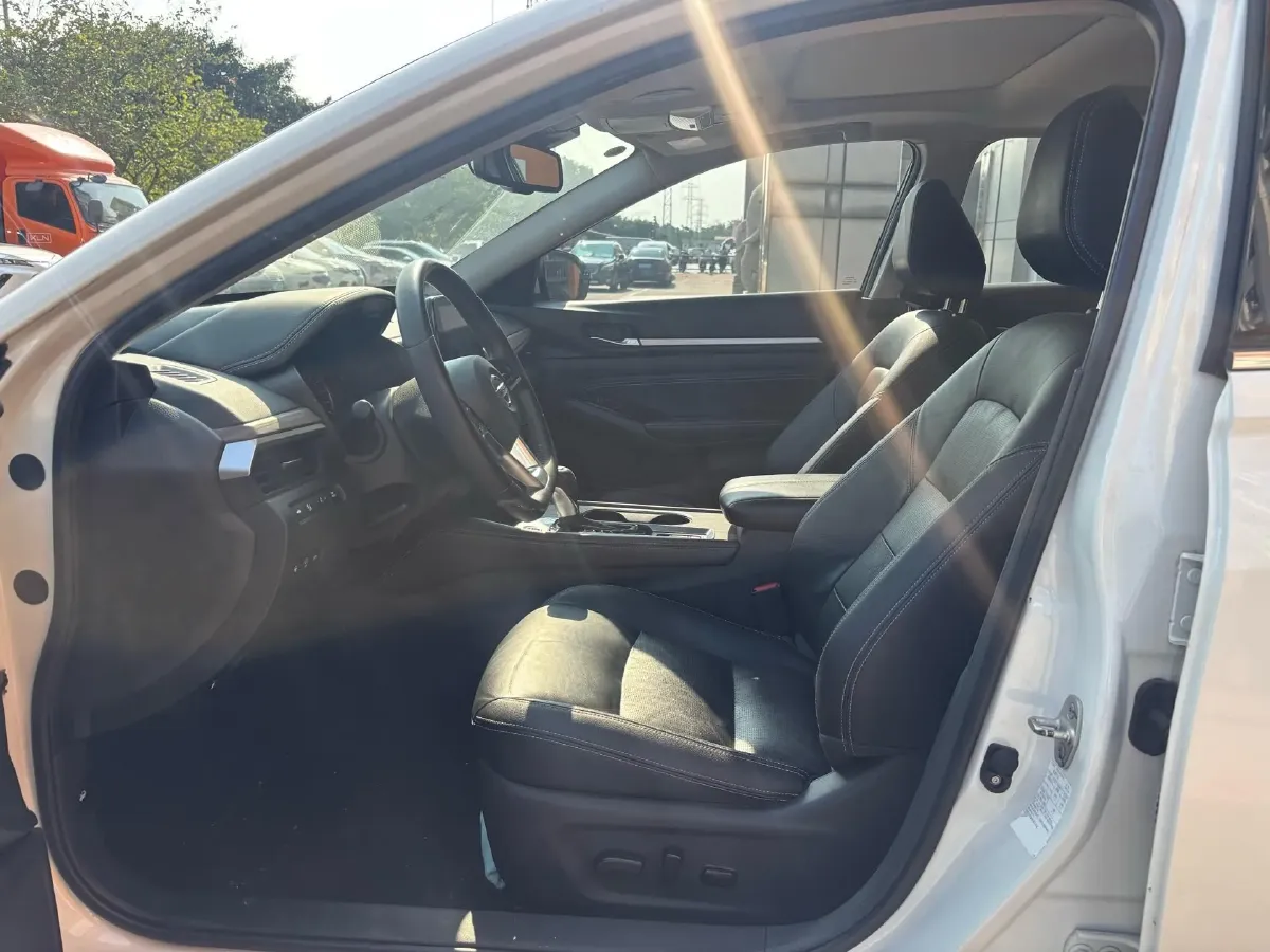 2021 Nissan Teana 2.0L 156HP L4 CVT,autocango,china used car exporter,china ev exporter,chinese used car exporter,chinese used ev exporter