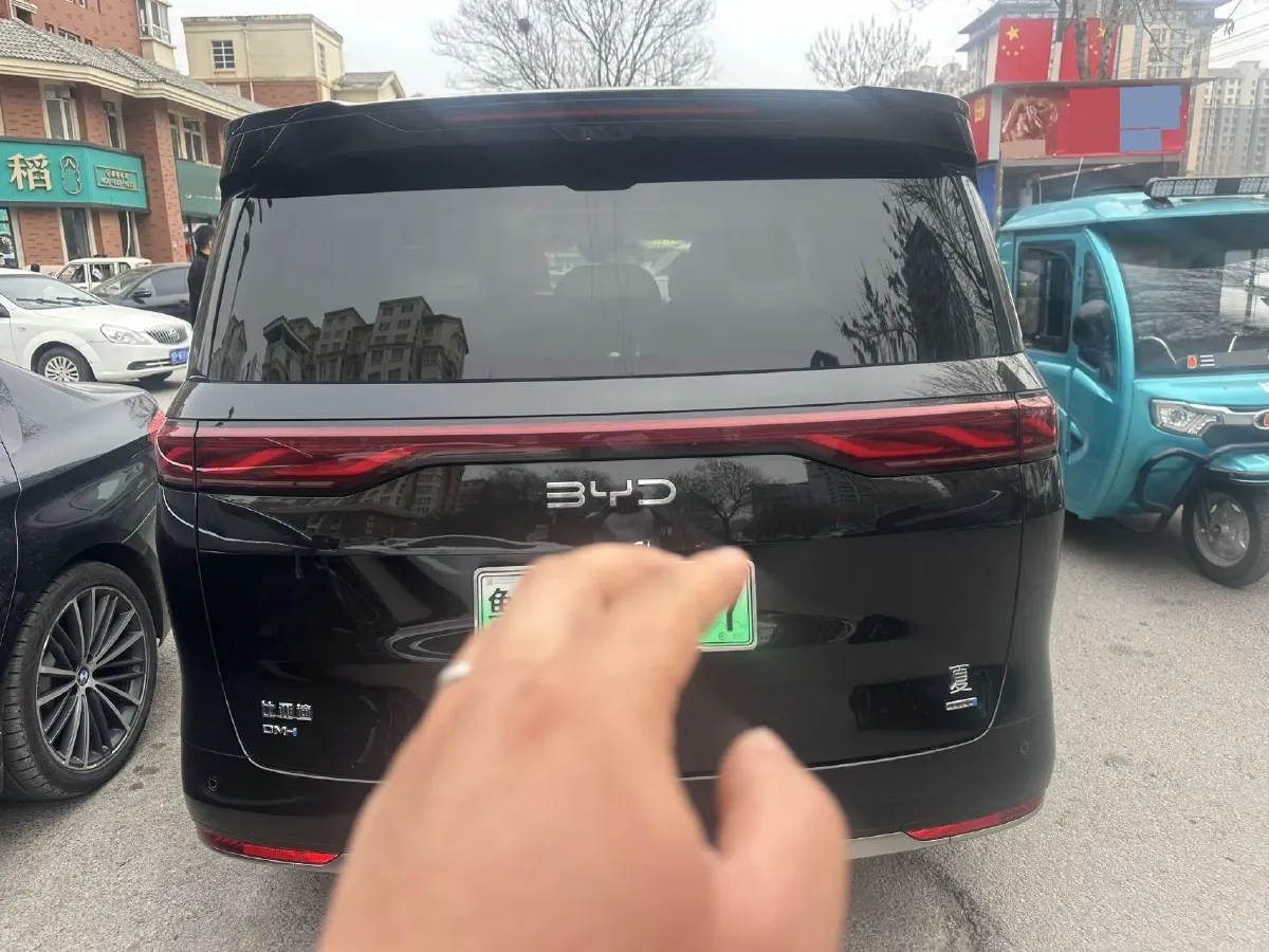 2025 BYD Xia 1.5T 156HP L4 E-CVT PHEV 20.39KWH,autocango,china used car exporter,china ev exporter,chinese used car exporter,chinese used ev exporter