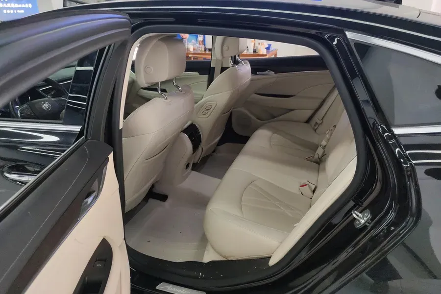 2022 Buick Larcosse 2.0T 237HP L4 9AT,autocango,china used car exporter,china ev exporter,chinese used car exporter,chinese used ev exporter