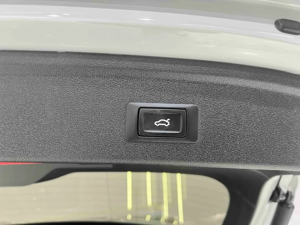 2022 Audi A3 1.4T 150HP L4 7DCT,autocango,china used car exporter,china ev exporter,chinese used car exporter,chinese used ev exporter