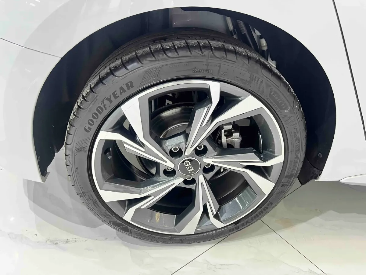 2022 Audi A3 1.4T 150HP L4 7DCT,autocango,china used car exporter,china ev exporter,chinese used car exporter,chinese used ev exporter