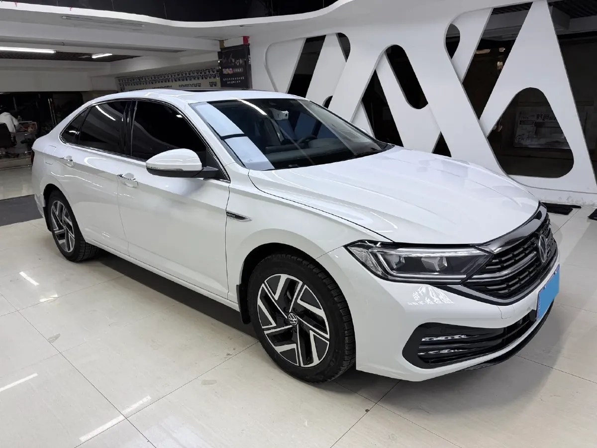 2023 Volkswagen Sagitar 1.4T 150HP L4 7DCT,autocango,china used car exporter,china ev exporter,chinese used car exporter,chinese used ev exporter
