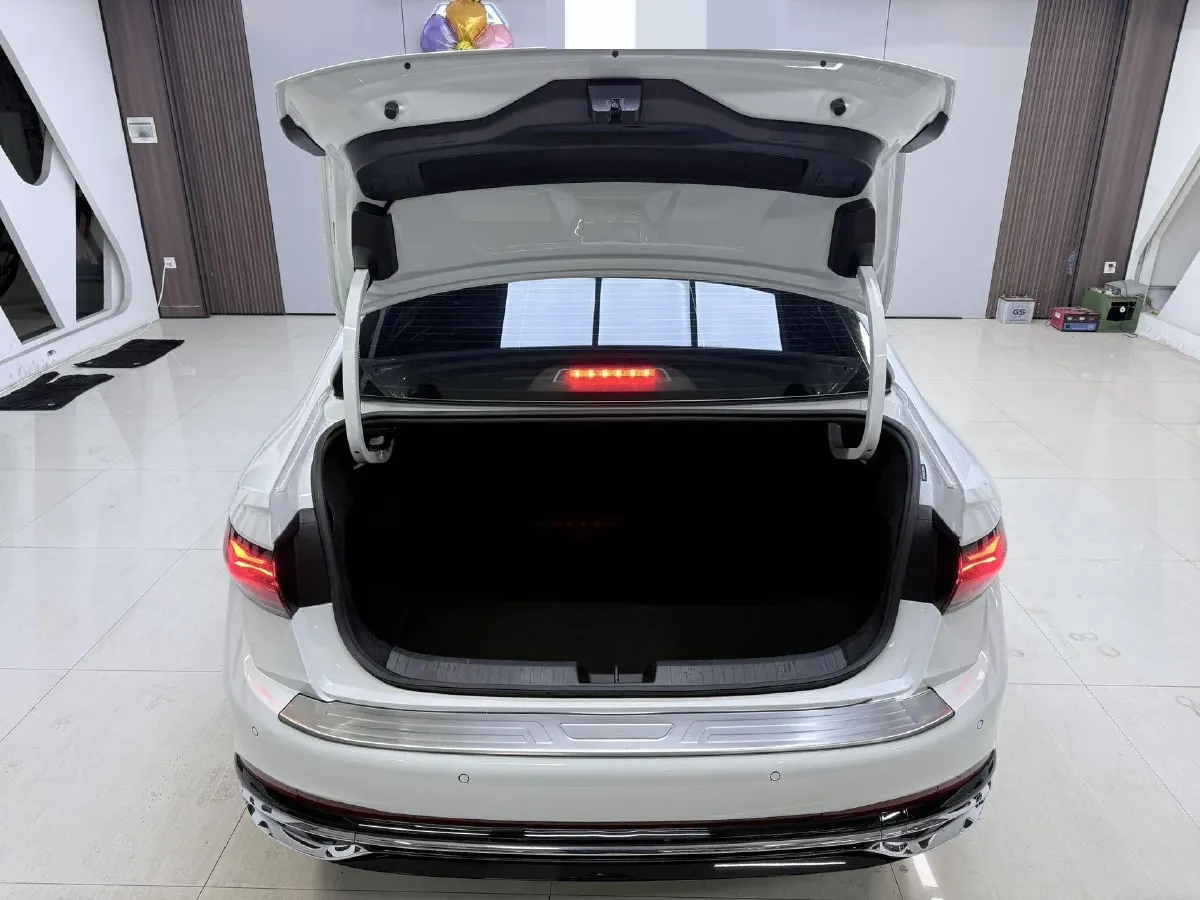 2023 Volkswagen Sagitar 1.4T 150HP L4 7DCT,autocango,china used car exporter,china ev exporter,chinese used car exporter,chinese used ev exporter