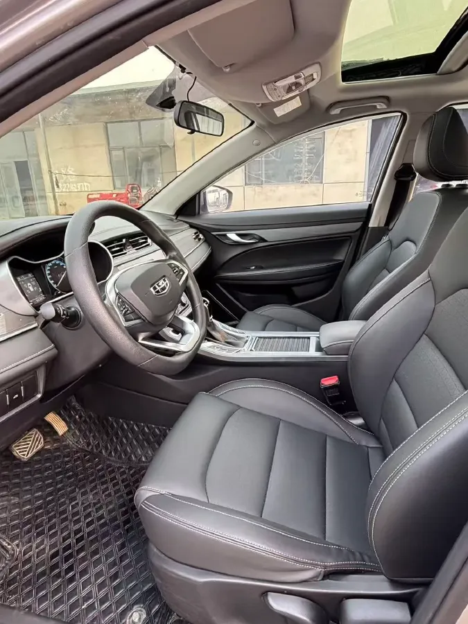 2021 Geely Emgrand 1.5L 109HP L4 CVT,autocango,china used car exporter,china ev exporter,chinese used car exporter,chinese used ev exporter