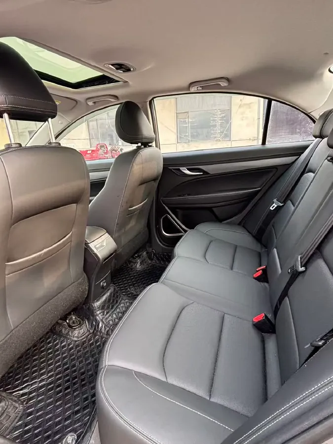 2021 Geely Emgrand 1.5L 109HP L4 CVT,autocango,china used car exporter,china ev exporter,chinese used car exporter,chinese used ev exporter