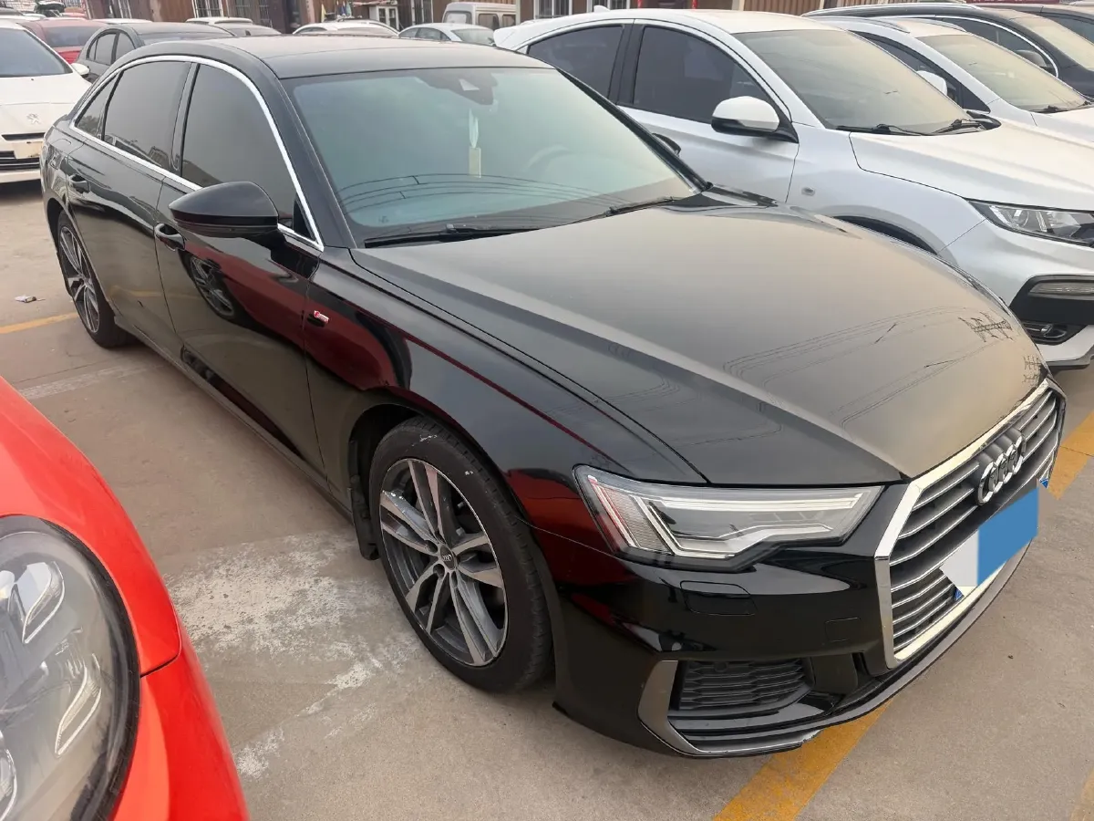 2020 Audi A6L 2.0T 190HP L4 7DCT,autocango,china used car exporter,china ev exporter,chinese used car exporter,chinese used ev exporter