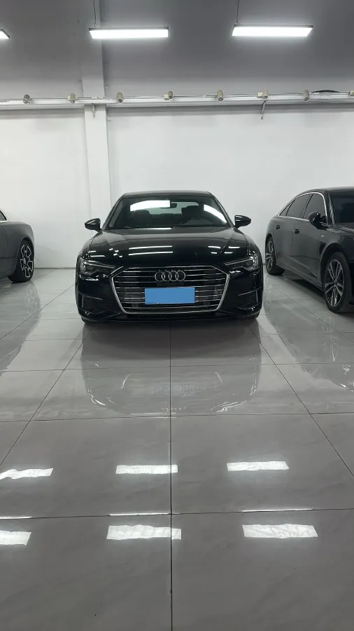 2019 Audi A6L 2.0T 190HP L4 7DCT,autocango,china used car exporter,china ev exporter,chinese used car exporter,chinese used ev exporter