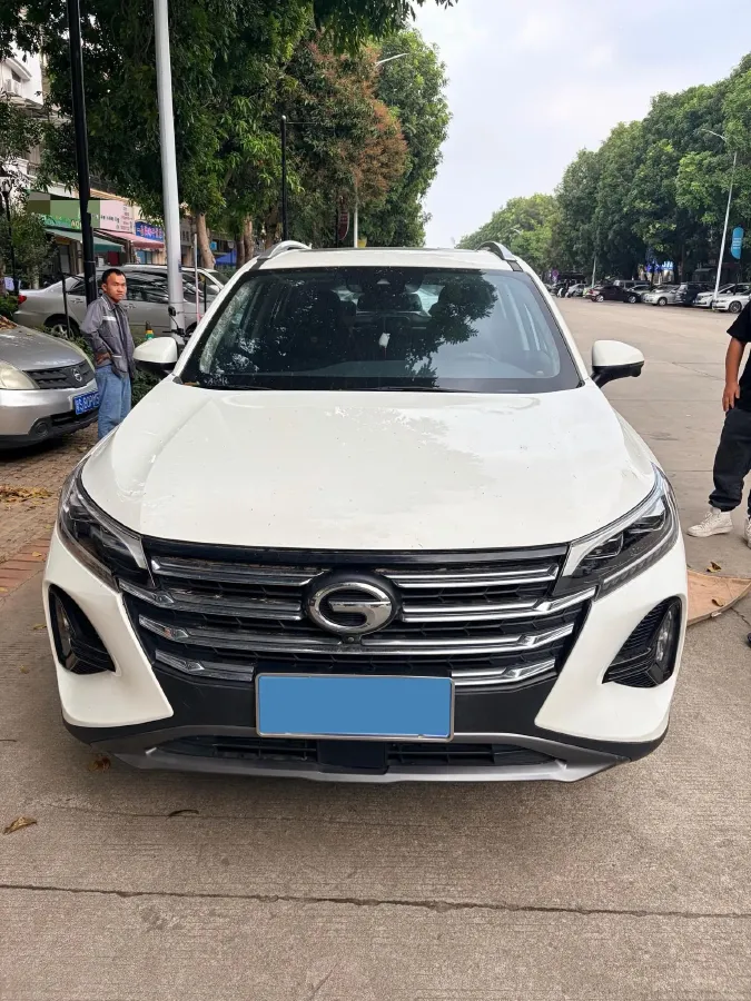 2022 GAC Trumpchi GS4 1.5T 169HP L4 6AT,autocango,china used car exporter,china ev exporter,chinese used car exporter,chinese used ev exporter