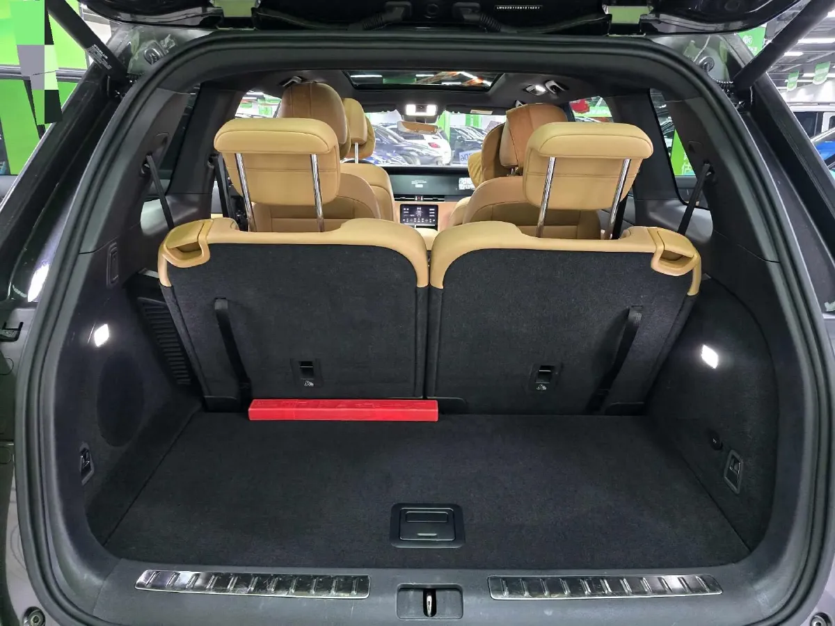 2021 Li ONE Range Extended 131HP REEV 40.5KWH,autocango,china used car exporter,china ev exporter,chinese used car exporter,chinese used ev exporter