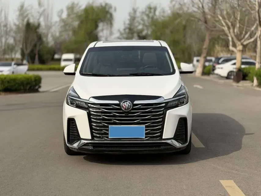 2023 Buick GL8 2.0T 237HP L4 9AT,autocango,china used car exporter,china ev exporter,chinese used car exporter,chinese used ev exporter