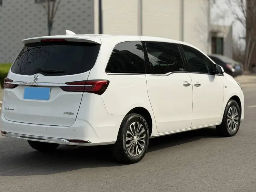 2023 Buick GL8 2.0T 237HP L4 9AT,autocango,china used car exporter,china ev exporter,chinese used car exporter,chinese used ev exporter