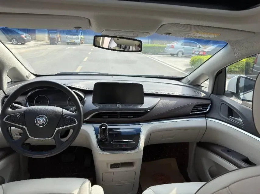 2023 Buick GL8 2.0T 237HP L4 9AT,autocango,china used car exporter,china ev exporter,chinese used car exporter,chinese used ev exporter