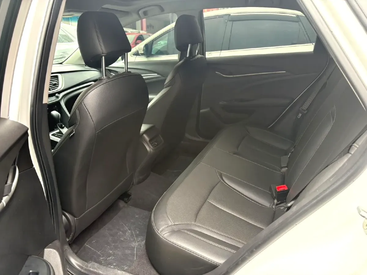 2020 Buick Encore 1.0T 125HP L3 6AT,autocango,china used car exporter,china ev exporter,chinese used car exporter,chinese used ev exporter