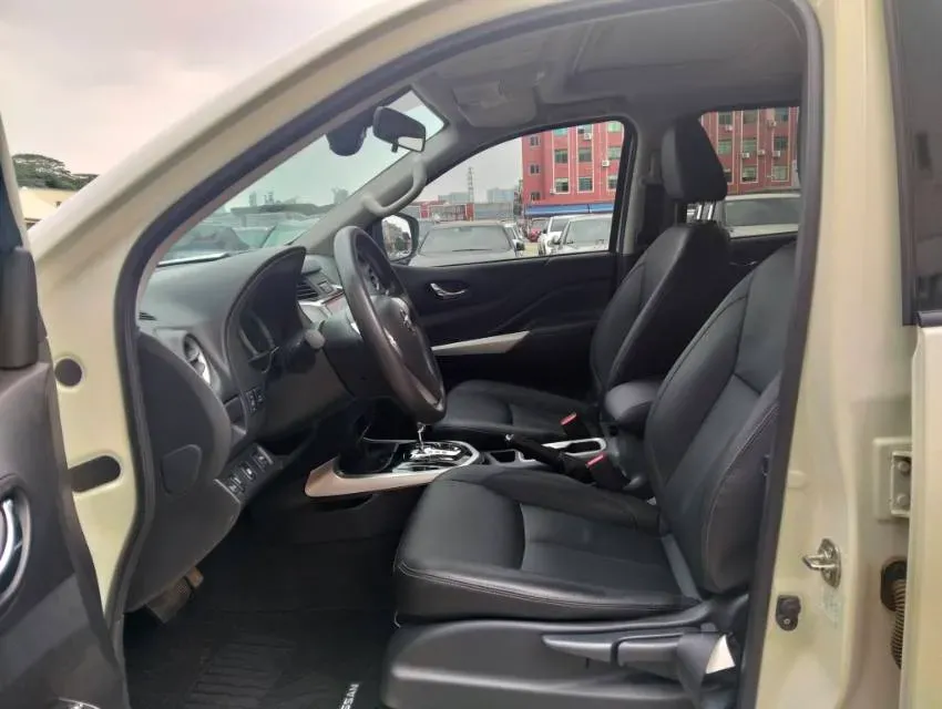 2020 Nissan Terra 2.5L 193HP L4 7AT,autocango,china used car exporter,china ev exporter,chinese used car exporter,chinese used ev exporter