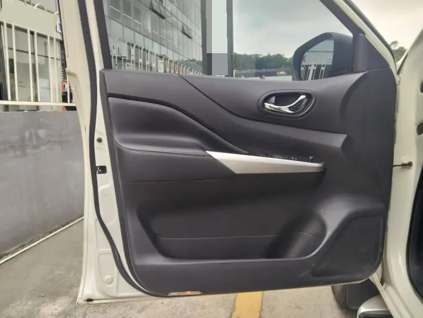 2020 Nissan Terra 2.5L 193HP L4 7AT,autocango,china used car exporter,china ev exporter,chinese used car exporter,chinese used ev exporter