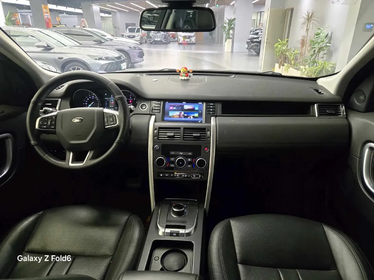 2019 Land Rover Discovery Sport 2.0T 241HP L4 9AT,autocango,china used car exporter,china ev exporter,chinese used car exporter,chinese used ev exporter