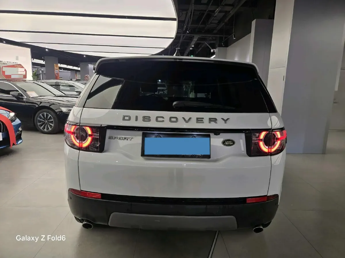 2019 Land Rover Discovery Sport 2.0T 241HP L4 9AT,autocango,china used car exporter,china ev exporter,chinese used car exporter,chinese used ev exporter