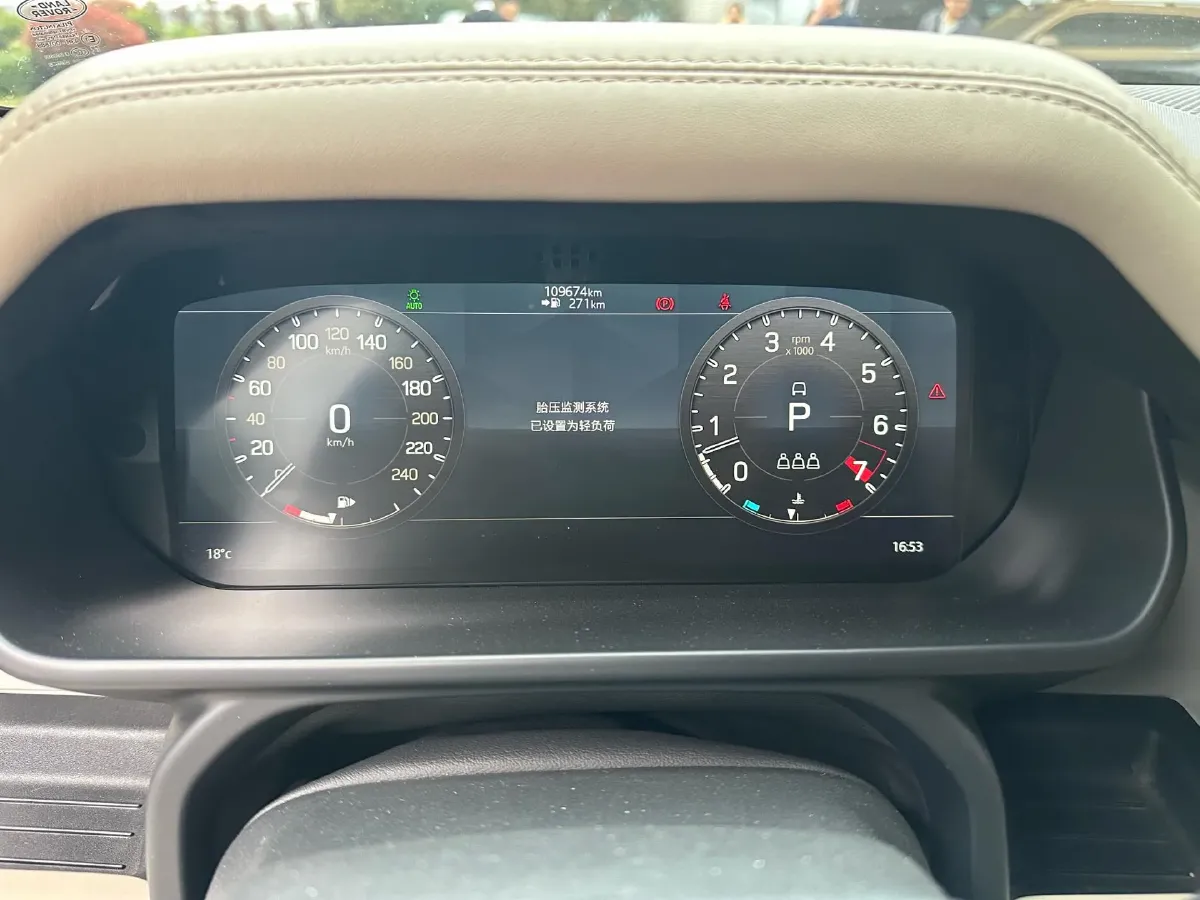 2021 Land Rover Defender 3.0T 400HP L6 8AT,autocango,china used car exporter,china ev exporter,chinese used car exporter,chinese used ev exporter