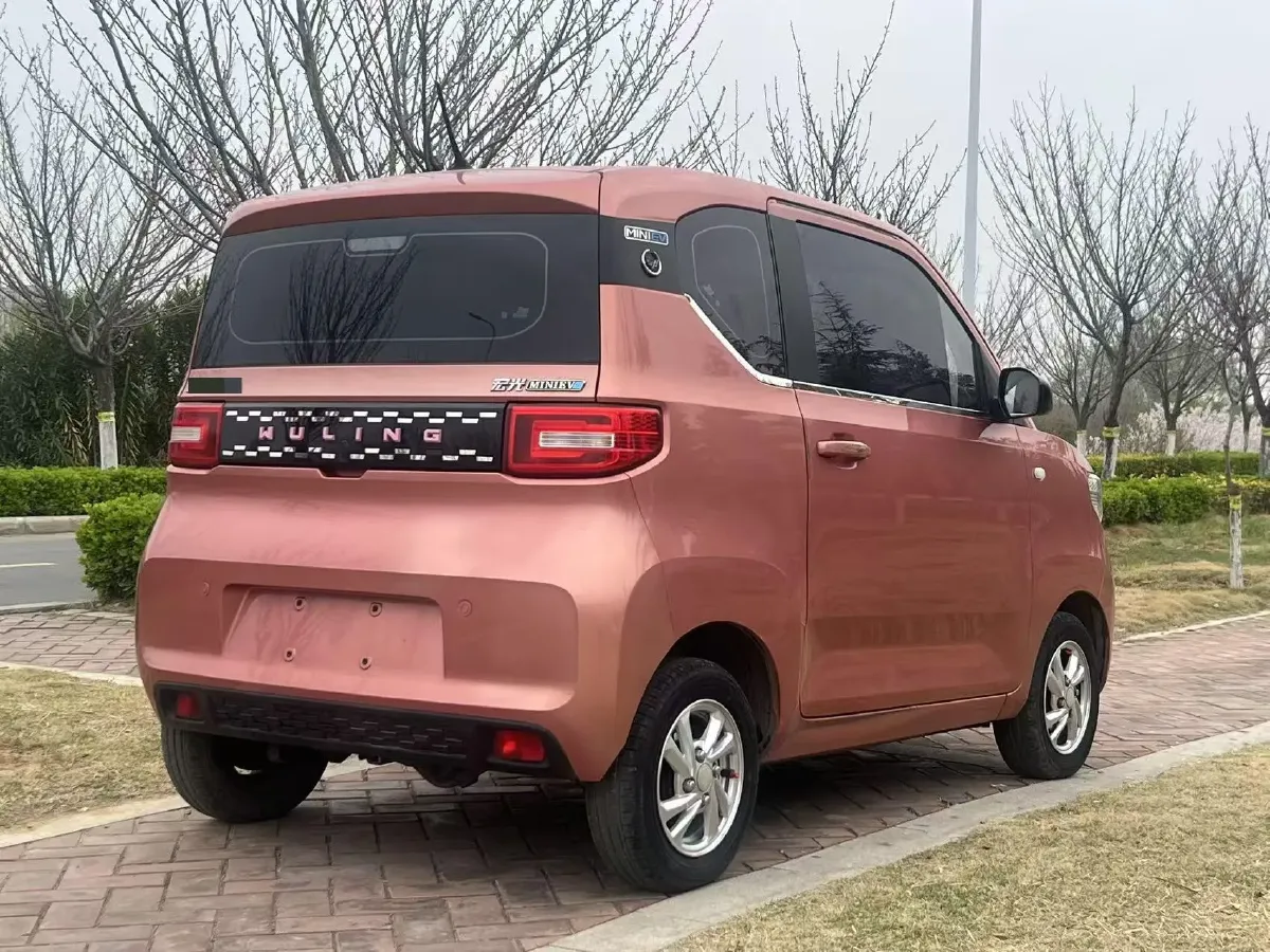 2020 WuLing HongGuang MINI EV BEV 9KWH,autocango,china used car exporter,china ev exporter,chinese used car exporter,chinese used ev exporter