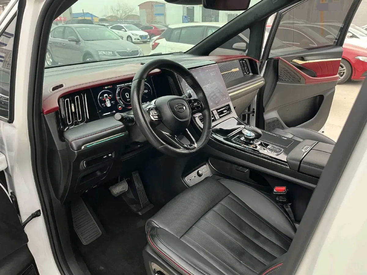 2023 GAC Trumpchi M8 2.0T 190HP L4 E-CVT Hybrid,autocango,china used car exporter,china ev exporter,chinese used car exporter,chinese used ev exporter