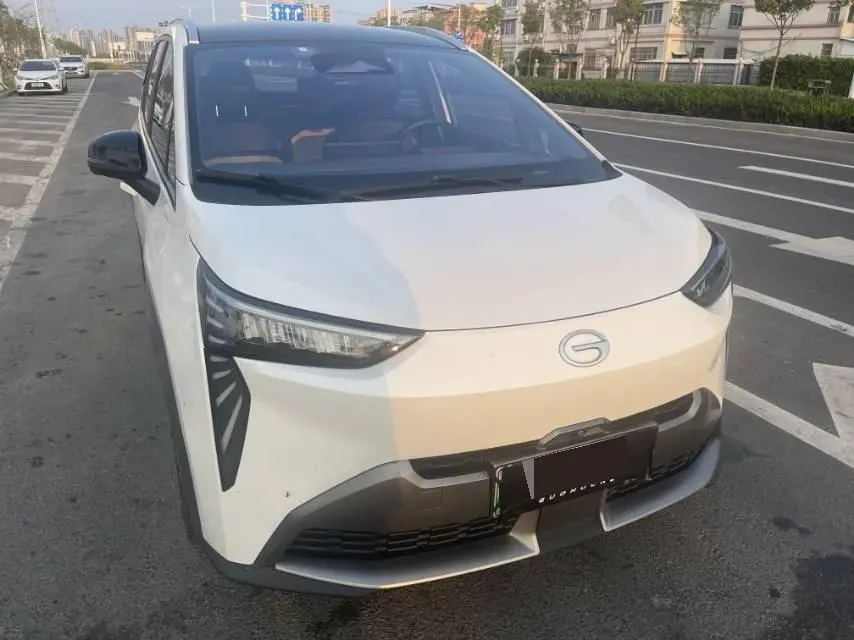 2022 Geely Okavango 1.8T 184HP L4 7DCT,autocango,china used car exporter,china ev exporter,chinese used car exporter,chinese used ev exporter