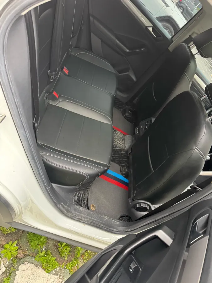 2022 Volkswagen T-Roc 1.4T 150HP L4 7DCT,autocango,china used car exporter,china ev exporter,chinese used car exporter,chinese used ev exporter