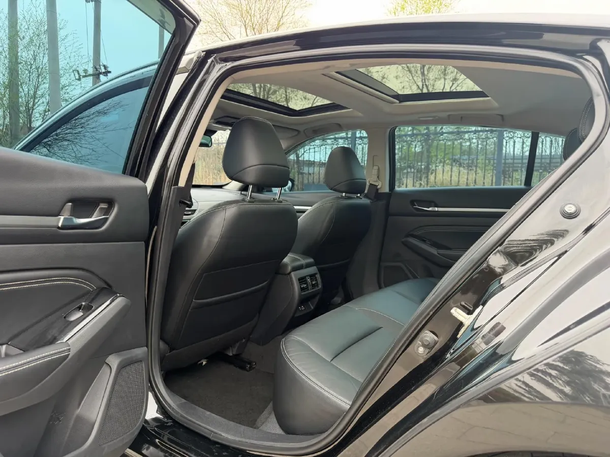 2021 Nissan Teana 2.0L 156HP L4 CVT,autocango,china used car exporter,china ev exporter,chinese used car exporter,chinese used ev exporter