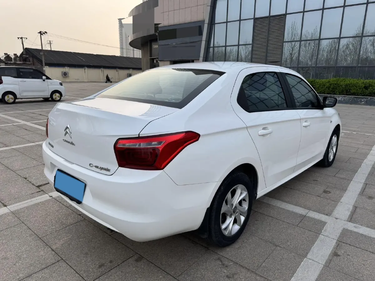 2018 Citroen Elysee 1.6L 117HP L4 5MT,autocango,china used car exporter,china ev exporter,chinese used car exporter,chinese used ev exporter
