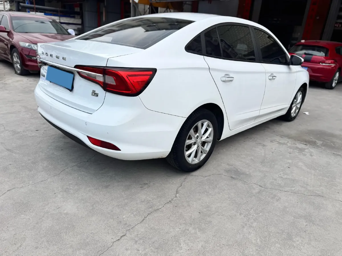 2019 Roewe i5 1.5L 120HP L4 CVT,autocango,china used car exporter,china ev exporter,chinese used car exporter,chinese used ev exporter