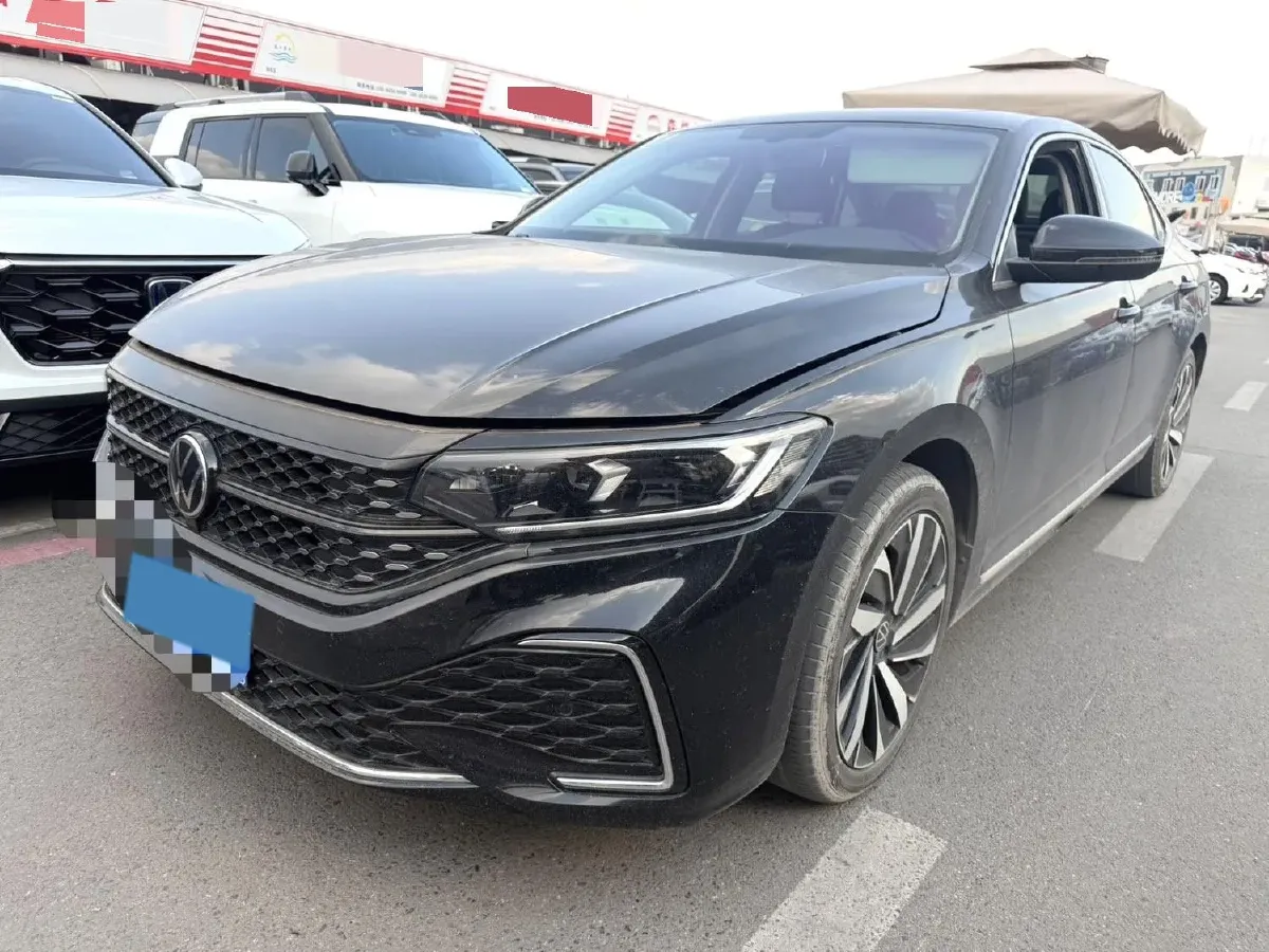 2023 Volkswagen Passat 2.0T 186HP L4 7DCT,autocango,china used car exporter,china ev exporter,chinese used car exporter,chinese used ev exporter