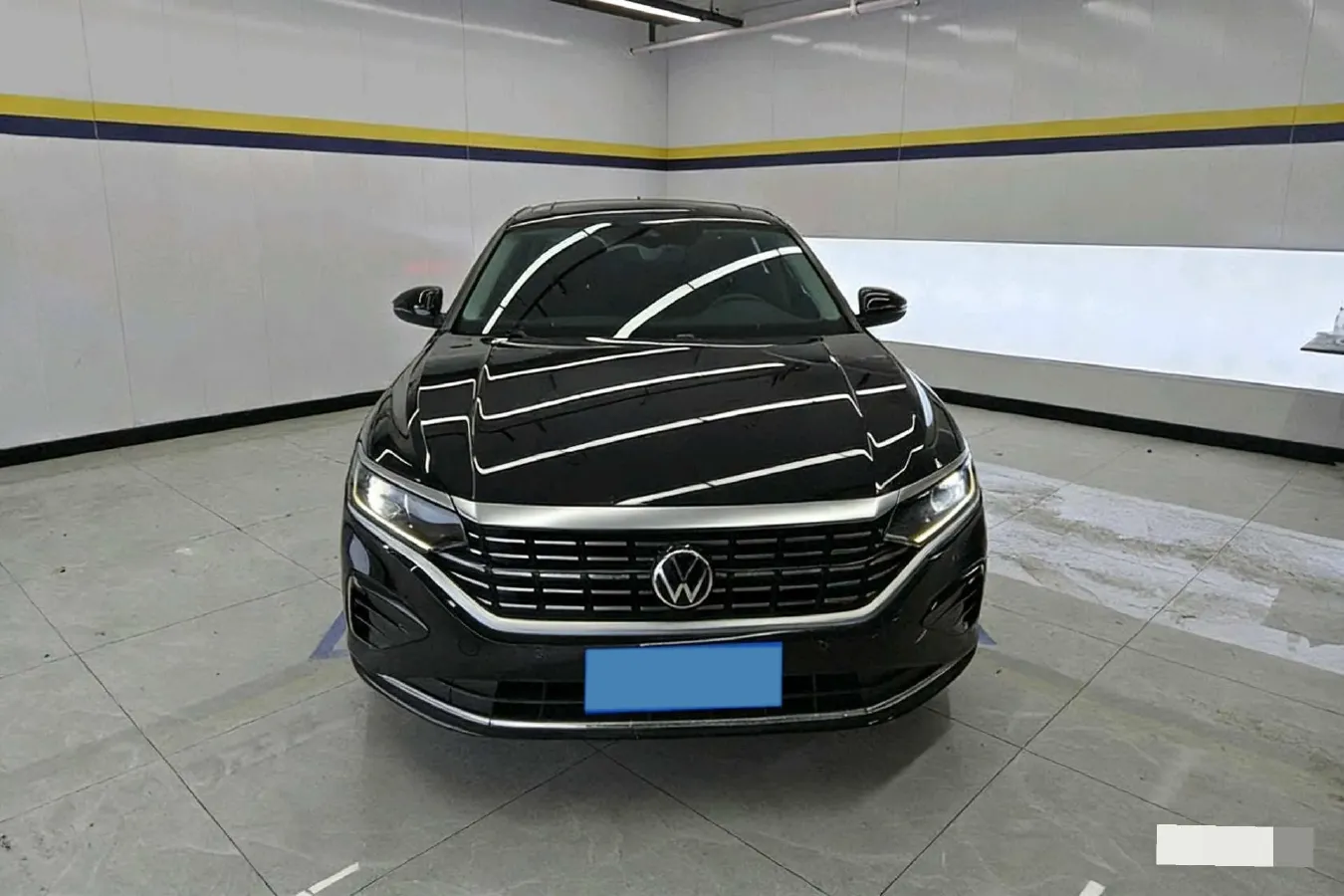 2021 Volkswagen Passat 2.0T 186HP L4 7DCT,autocango,china used car exporter,china ev exporter,chinese used car exporter,chinese used ev exporter