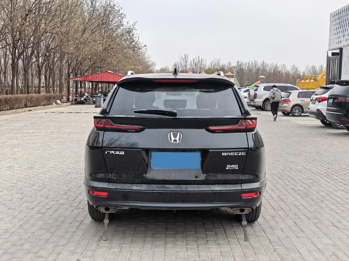 2021 Honda Breeze 1.5T 193HP L4 CVT,autocango,china used car exporter,china ev exporter,chinese used car exporter,chinese used ev exporter