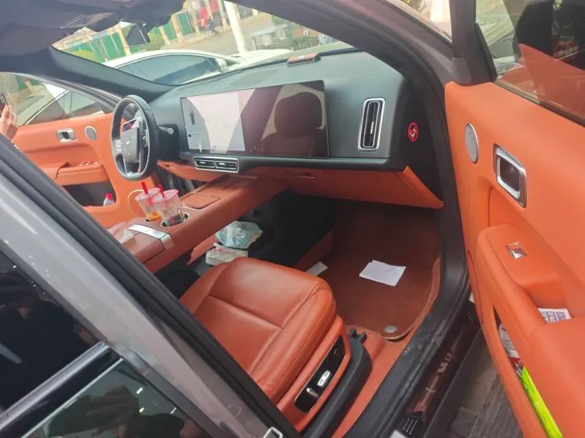 2023 Li L9 Range Extended 154HP REEV 42.6KWH,autocango,china used car exporter,china ev exporter,chinese used car exporter,chinese used ev exporter