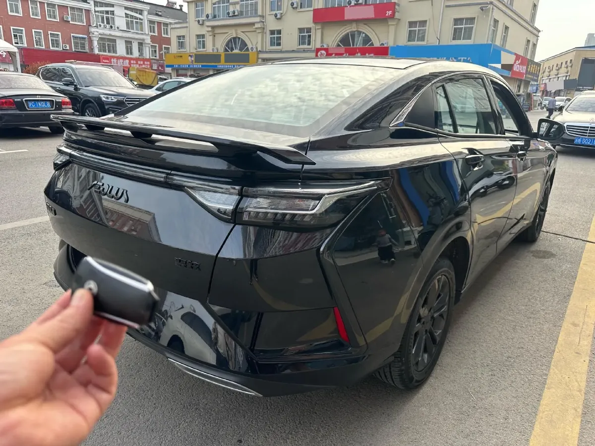 2023 DongFeng Aeolus YiXuan 1.5L 125HP L4 6DCT,autocango,china used car exporter,china ev exporter,chinese used car exporter,chinese used ev exporter