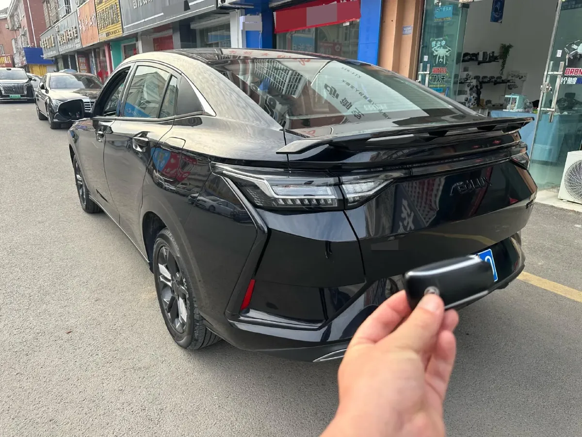 2023 DongFeng Aeolus YiXuan 1.5L 125HP L4 6DCT,autocango,china used car exporter,china ev exporter,chinese used car exporter,chinese used ev exporter