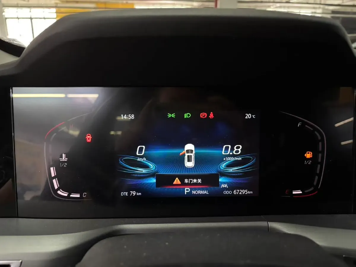 2022 ChangAn CS75 Plus 1.5T 178HP L4 6AT,autocango,china used car exporter,china ev exporter,chinese used car exporter,chinese used ev exporter